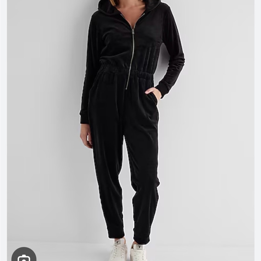 Express Track suit SZ S & M